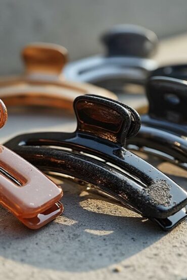 découvrez nos barrettes pour cheveux courts, alliant praticité et style pour sublimer votre coiffure au quotidien. adoptez les modèles tendances et faciles à porter.