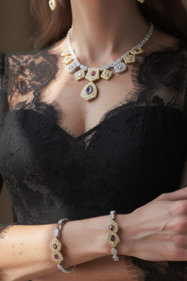 découvrez notre sélection de bijoux élégants conçus spécialement pour sublimer votre silhouette avec une robe en dentelle noire, alliant style et raffinement.