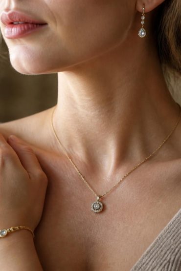 découvrez les bijoux privés incontournables qui attireront tous les regards cette saison et sublimez votre style avec élégance et originalité.