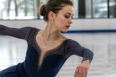 découvrez notre sélection des meilleurs bijoux fantaisie spécialement conçus pour les patineuses, alliant élégance et confort à porter sur la glace.