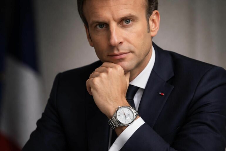 découvrez pourquoi la montre d'emmanuel macron se démarque des autres montres politiques, alliant élégance, innovation et symbole de pouvoir.