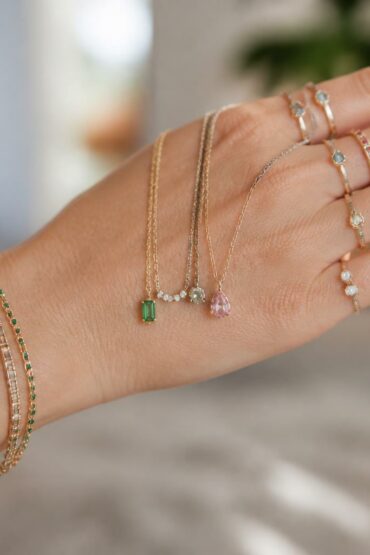découvrez les tendances bijoux 2025 et les styles incontournables qui domineront cette année pour sublimer votre look avec élégance et modernité.