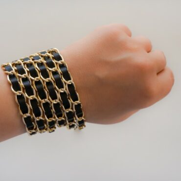 des bracelets en cuir
