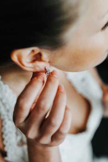 nettoyer boucle d'oreille